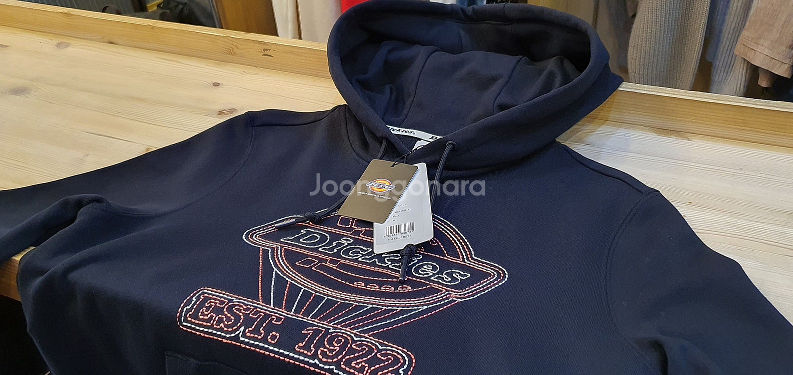 (새상품)66.디키즈 블랙 후드티--2