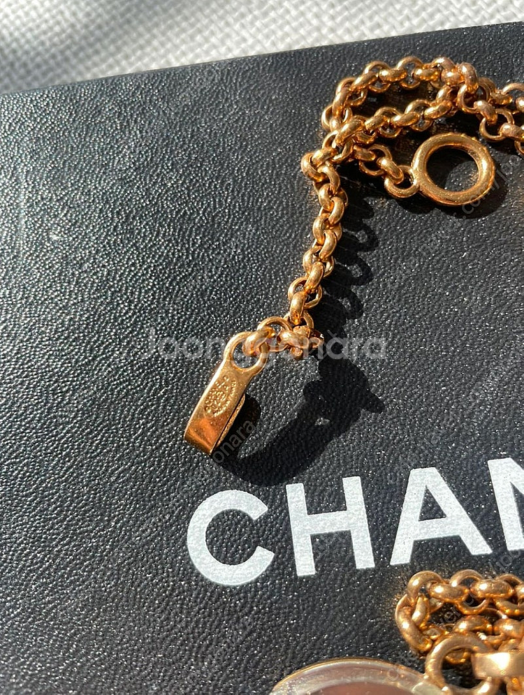 가격안하 정품 샤넬 빅로고 빈티지 롱 목걸이--4