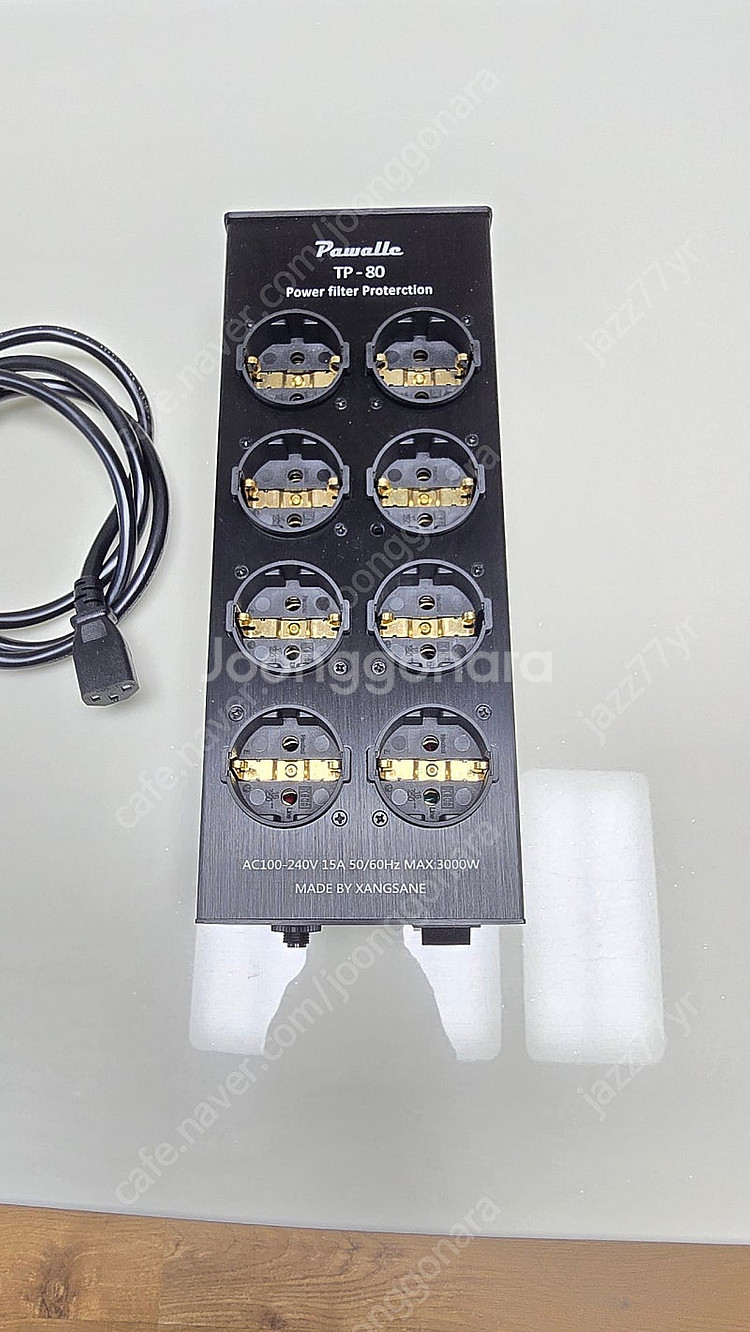 Pawalle tp80 전원 노이즈 필터 멀티탭 팝니다--3