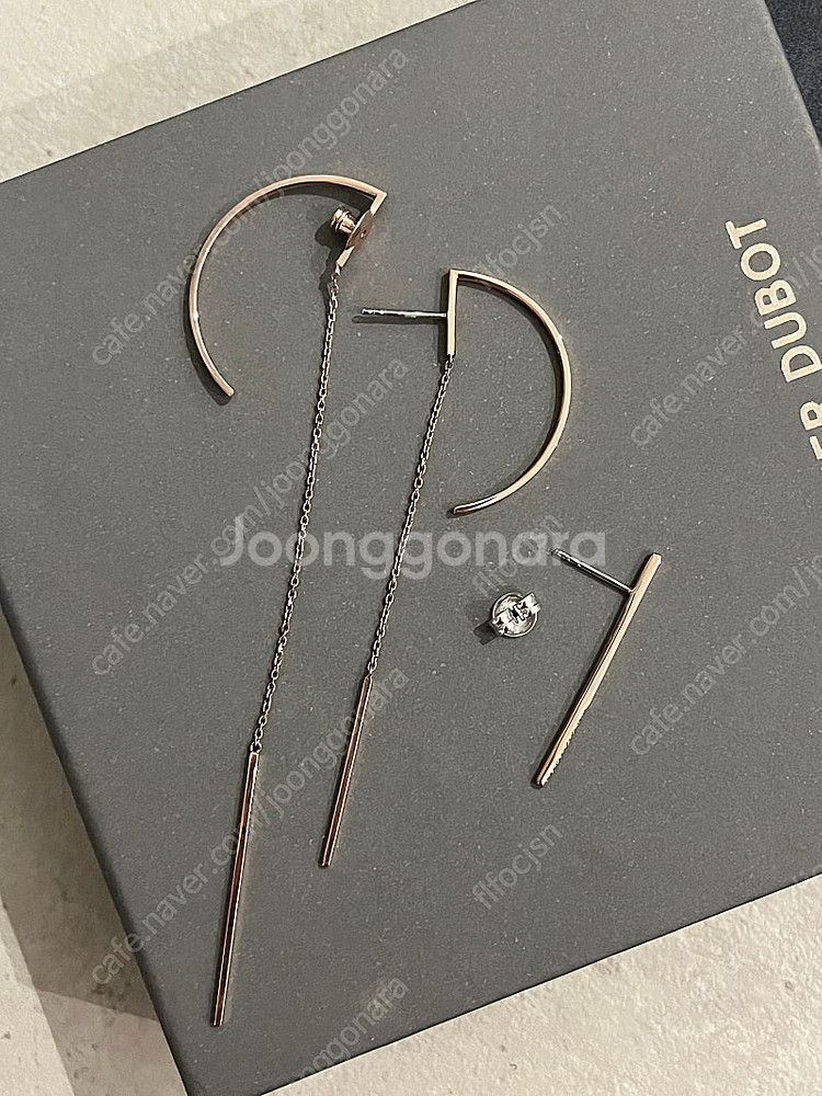 디디에두보 시그니처D 언발란스 귀걸이 (수지귀걸이)--0