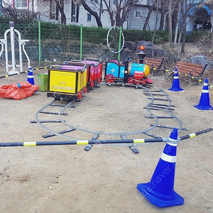 어린이 놀이기구 임대 레일기차 트램폴린 로데오체험