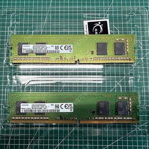 부산 삼성 램 16GB (8X2) DDR4 3200 판매합니다.