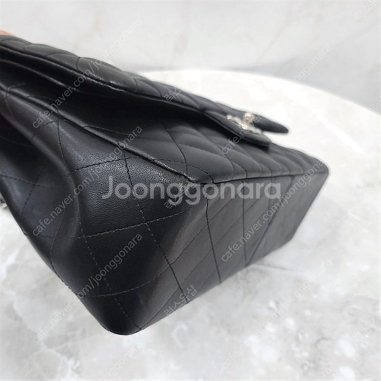 [럭스유] 샤넬 클래식 램스킨 라지 체인 숄더백 18번대--4