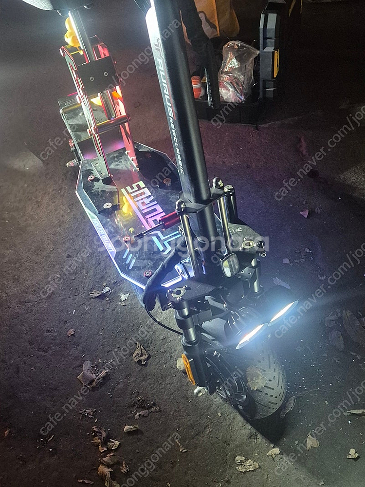전동킥보드 타우러스 뉴클래식 튜닝 60v 26ah 마지...--1