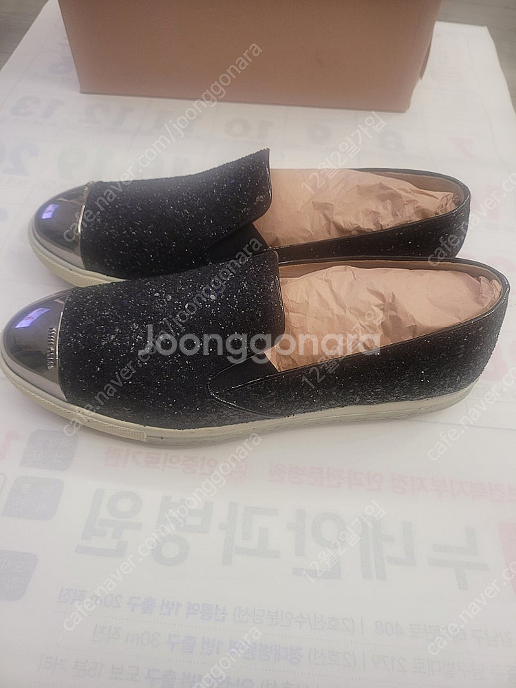 MIU MIU 글리터구두 (거의 새 것)--1