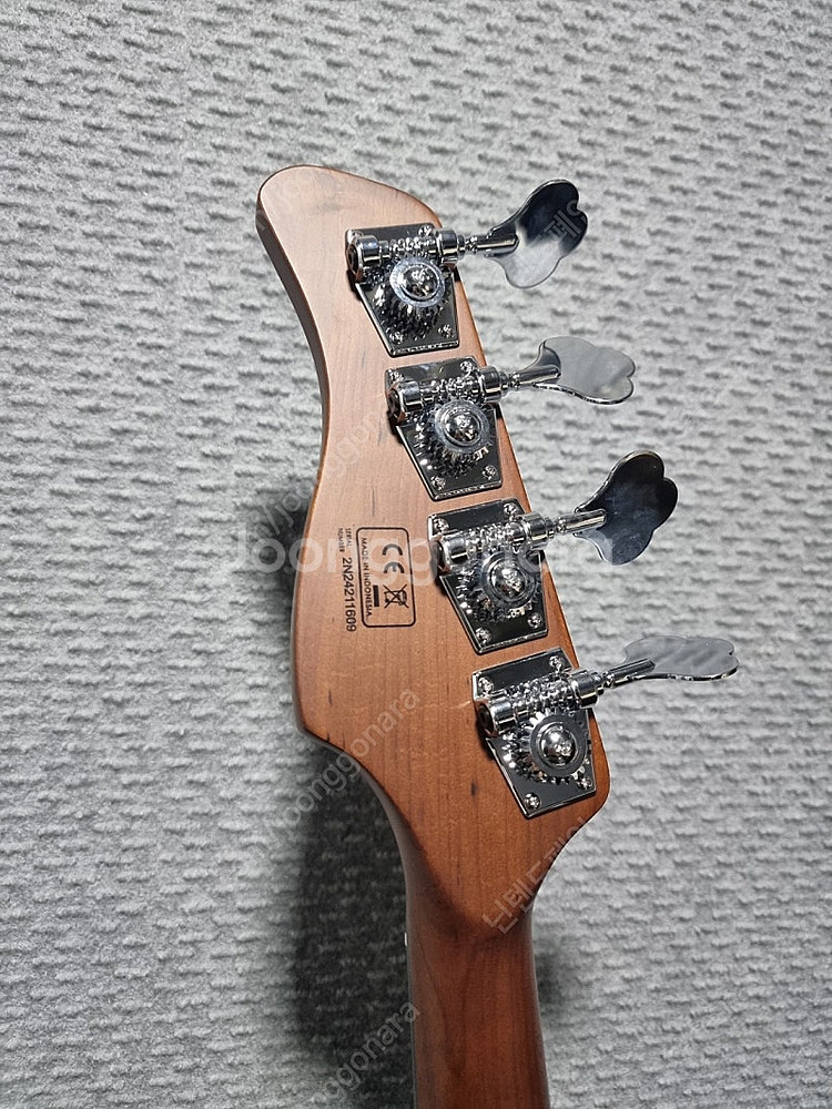 사이어 Sire V5 VWH 베이스기타--4