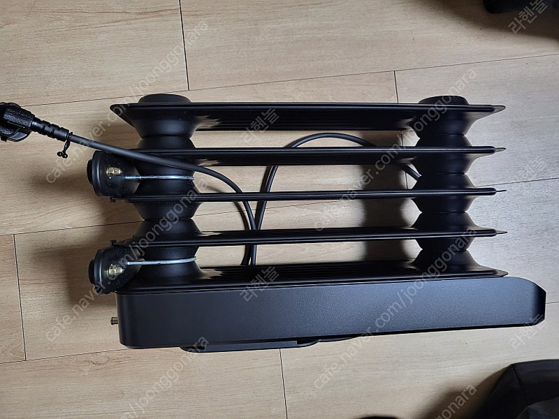 흥신 캠핑라디에이터 오르씨 500W 캠핑용 판매합니다.--1