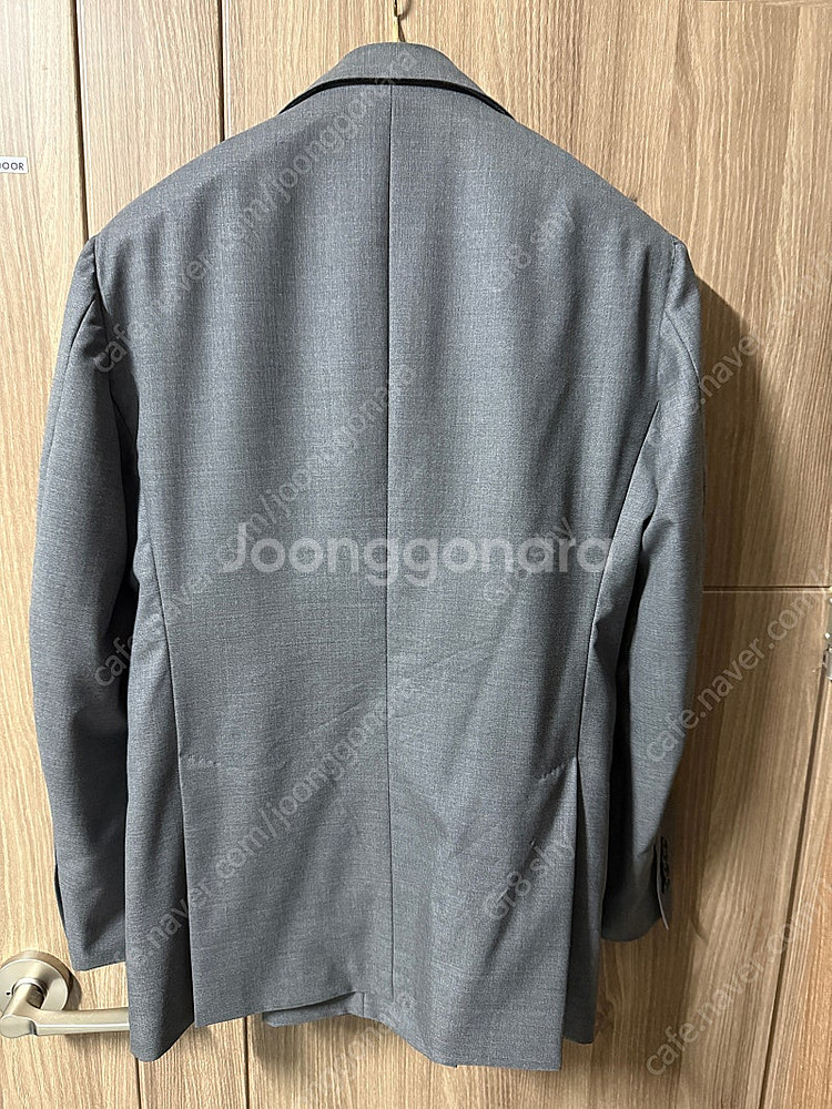 두에시뇨리 라이트그레이 까노니코 150‘s 수트--1