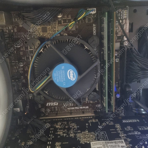 i3 9100f + h310m pro-vd plus + ddr4 16gb + wd SSD 240 + 쿨러마스터 500w + rx570 8gb 팝니다