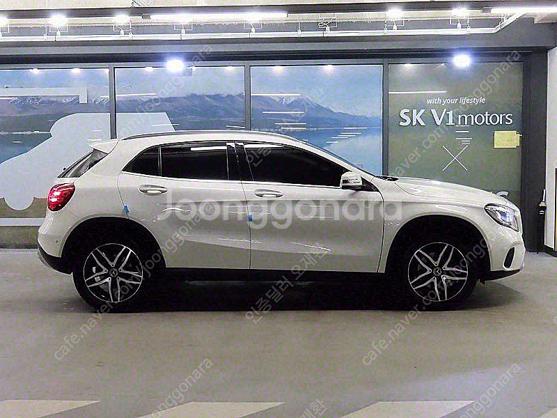 벤츠GLA클래스 X156 GLA220 프리미엄★중고차★할부★리스★전액할부★카드★탁송★24시간 상담 가능합니다★--2