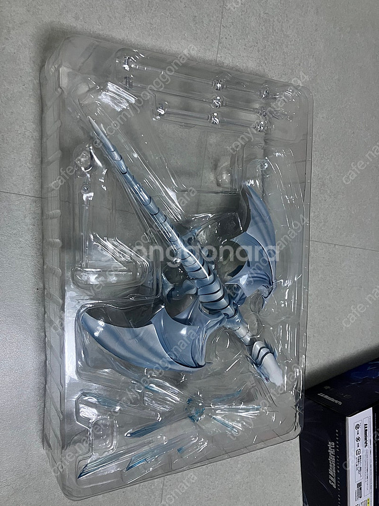 Shf 몬스터아츠 푸른눈의백룡--1