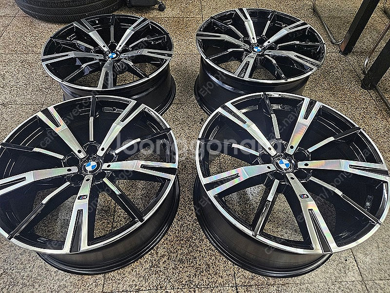[판매] BMW G60 5시리즈 938M 정품 20인치...--1