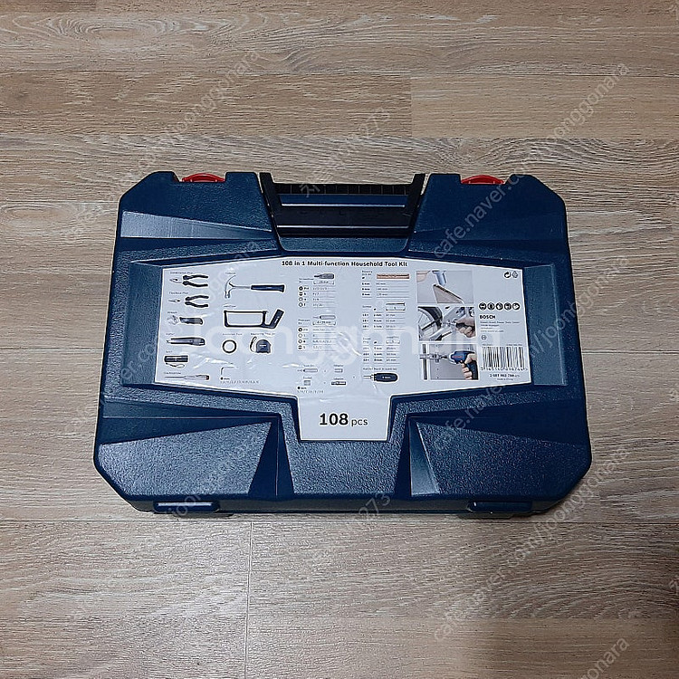 미사용 보쉬 공구세트(108pcs) 팝니다--2
