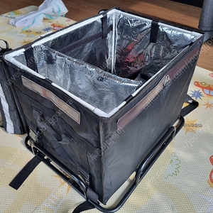 전기자전거 배달용 가방 브라켓, 따우전드 헬멧 등. 팜.