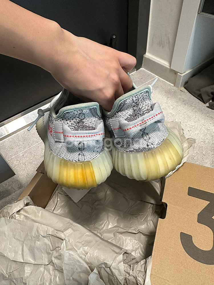 아디다스 이지부스트 350 V2 225--1