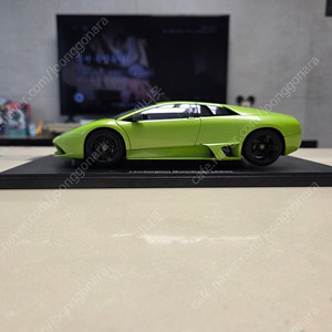 1:18 오토아트 무르시엘라고 lp640
