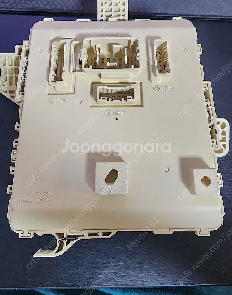 G80(DH)스포츠 정션박스(퓨즈박스)--1