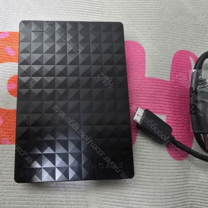 씨게이트 외장2.5" hdd 1Tb 판매합니다 35,000원