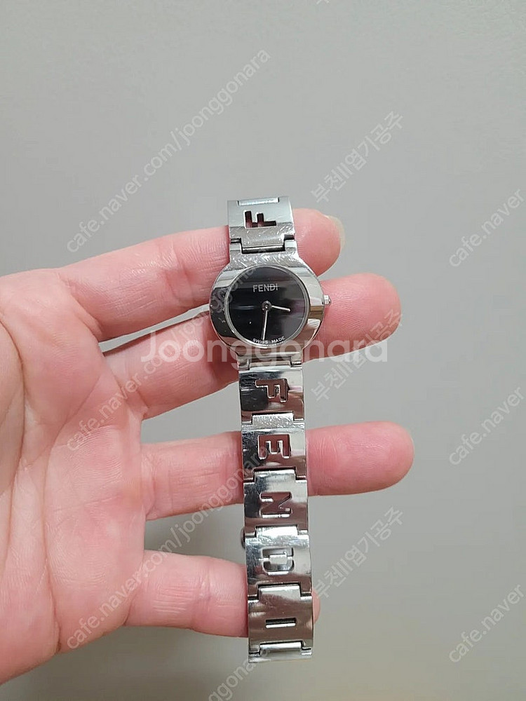 펜디 여성시계--3