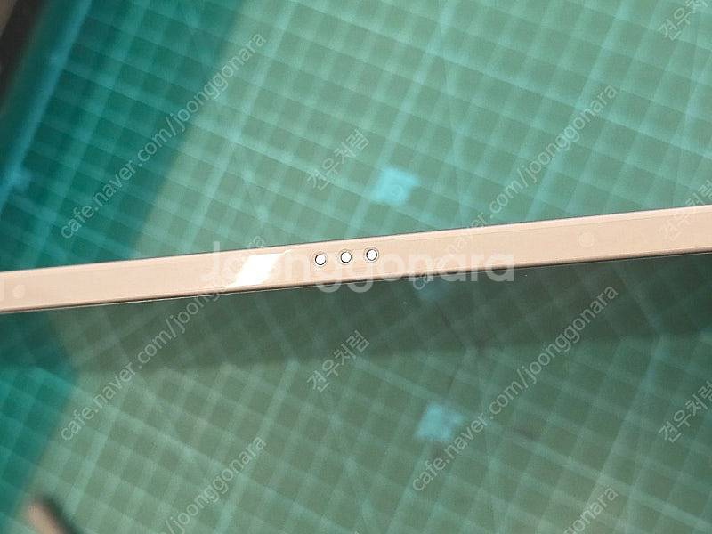 갤럭시탭 s9fe 128기가 와이파이버전 상태극상팝니다...--5
