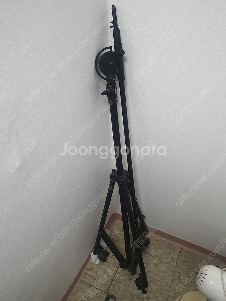 퀵락 마이크 붐스탠드 판매합니다--1