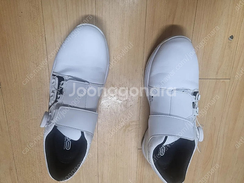 골프화 데상트 r90 상태좋음 스파이크리스 골프화 보아...--2