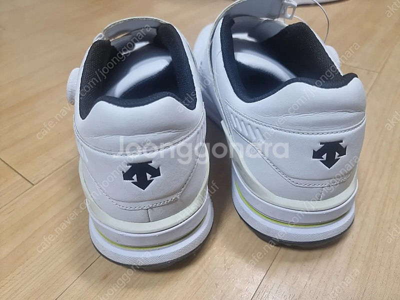 골프화 데상트 r90 상태좋음 스파이크리스 골프화 보아...--4