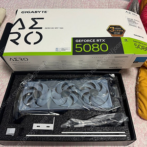 GIGABYTE 지포스 RTX 5080 AERO OC SFF D7 16GB 제이씨현