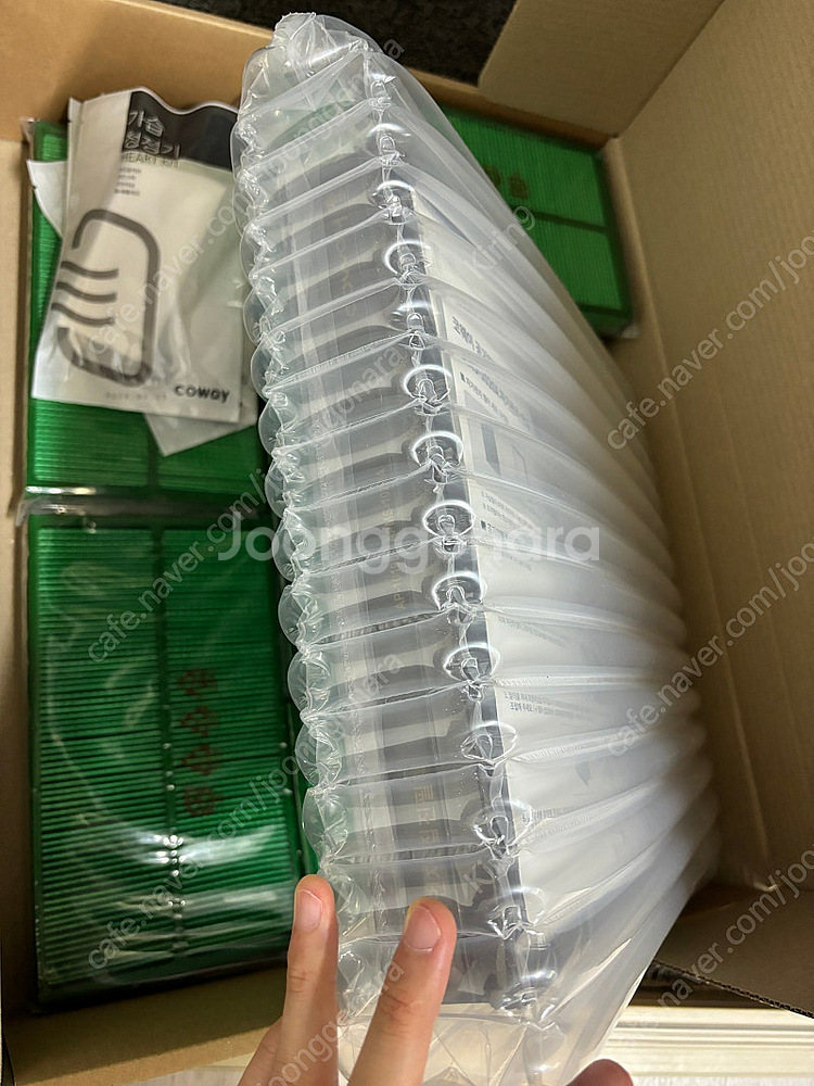 코웨이 듀얼클린 공기청정기 필터 여러개(가습필터,탈취필터, 초미세먼지 집진필터)팝니다.(APMS-1020A)--0