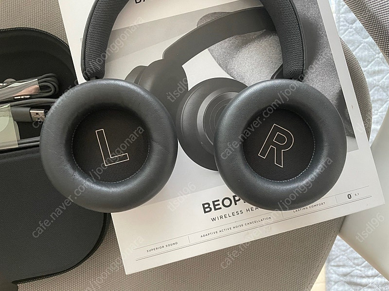 뱅엔올룹슨 베오플레이hx 블랙--1