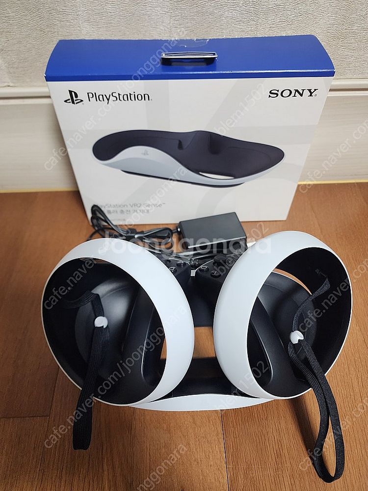 PS VR2 (무선 충전 거치대, 케이스)--2