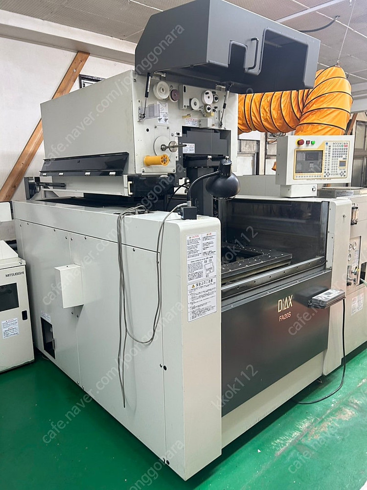 FA20 중고와이어기계,미츠비시,미쯔비시 와이어컷팅기, FA20 2005년식 (MISHUBISHI) 이미지
