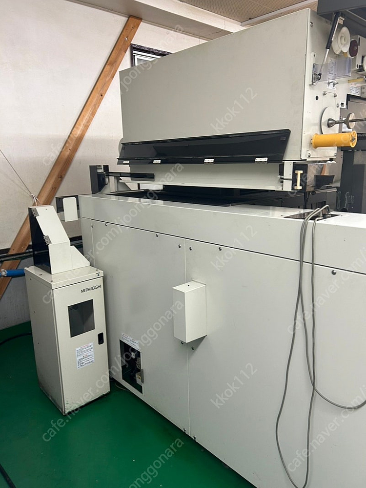 FA20 중고와이어기계,미츠비시,미쯔비시 와이어컷팅기, FA20 2005년식 (MISHUBISHI) 이미지