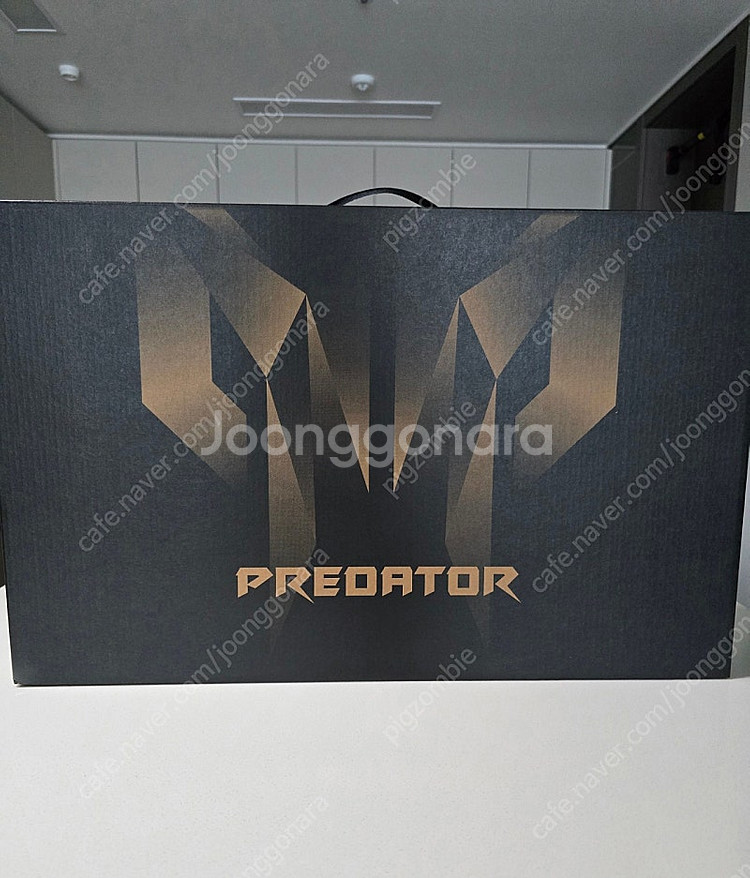 에이서 프레데터 헬리오스 네오 V16 2024 PHN16-72-55XV 팝니다--2