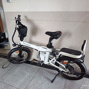 서울 전기자전거 모토벨로 XT7