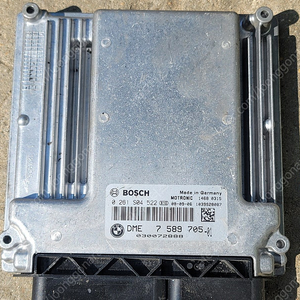 (중고) BMW E90 중고 ECU (구매전전화필수) 7 589 705 / 7589705