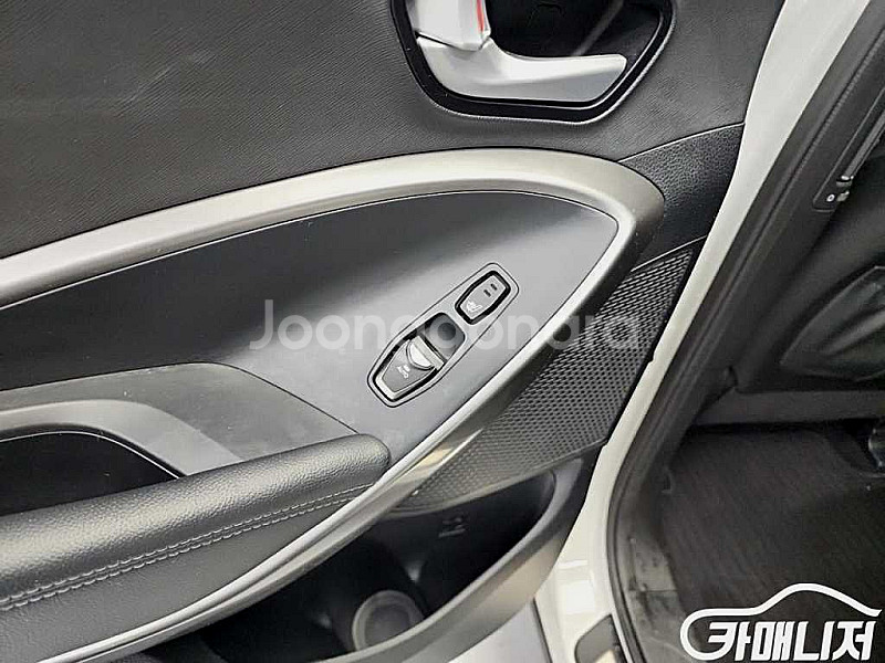 [현대]더뉴맥스크루즈 E-VGT R2.2 4WD 익스클...--9
