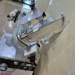 육절기(모델;HFS-350G) 판매합니다