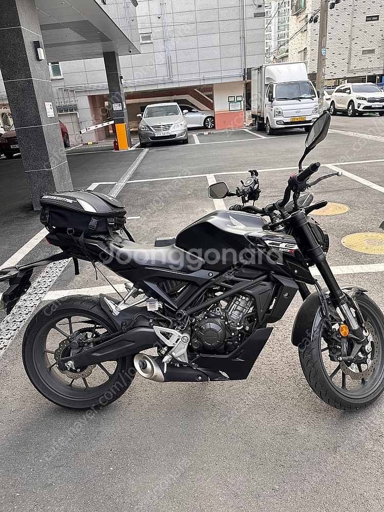 cb125r 신차급 판매합니다--0