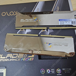 Oloy DDR5-6400 CL32 64G Blade RGB