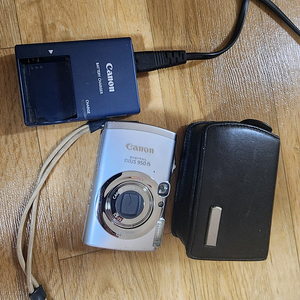 캐논 디카 IXUS 950IS 디지털카메라 판매합니다.