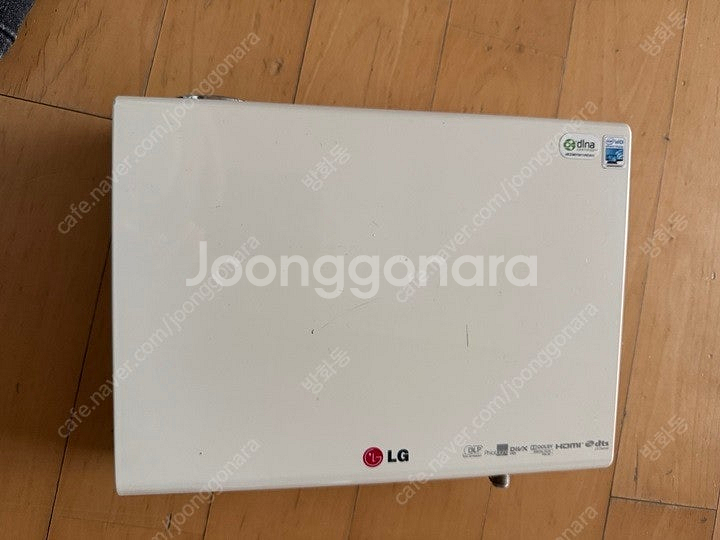 LG 빔프로젝터 팝니다. [Made In Korea]--1