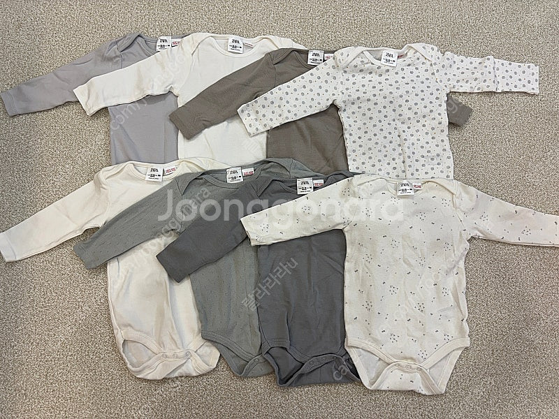 자라 바디수트 (12~18m)세탁만한 새상품--0