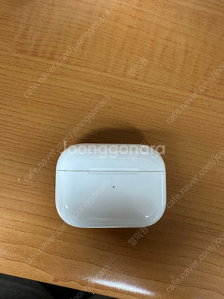 에어팟 프로 2세대 C타입 판매합니다--0