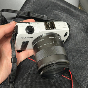 캐논 EOS M 미러리스 카메라 + 18-55 렌즈