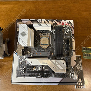 인텔 10400f / ASRock B460M 스틸레전드 / 삼성램 8GB *2(16gb) // 쿨러,마이크로닉스 600w파워 서비스
