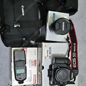 캐논 5D Mark3, 탐론 24-70mm, 스트로보 메츠 58 af-2 풀상자 팝니다.