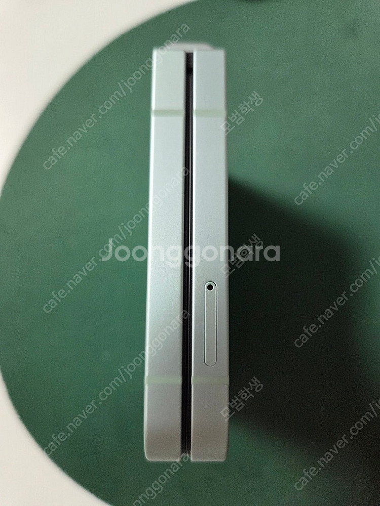 삼성 갤럭시 z플립6 256g 민트급 팝니다.--3