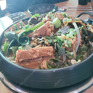 야놀자 여기어때 5만 85%