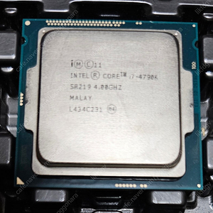I7 4770급 E3-1230 V3, E-1231 V3 각각 팝니다